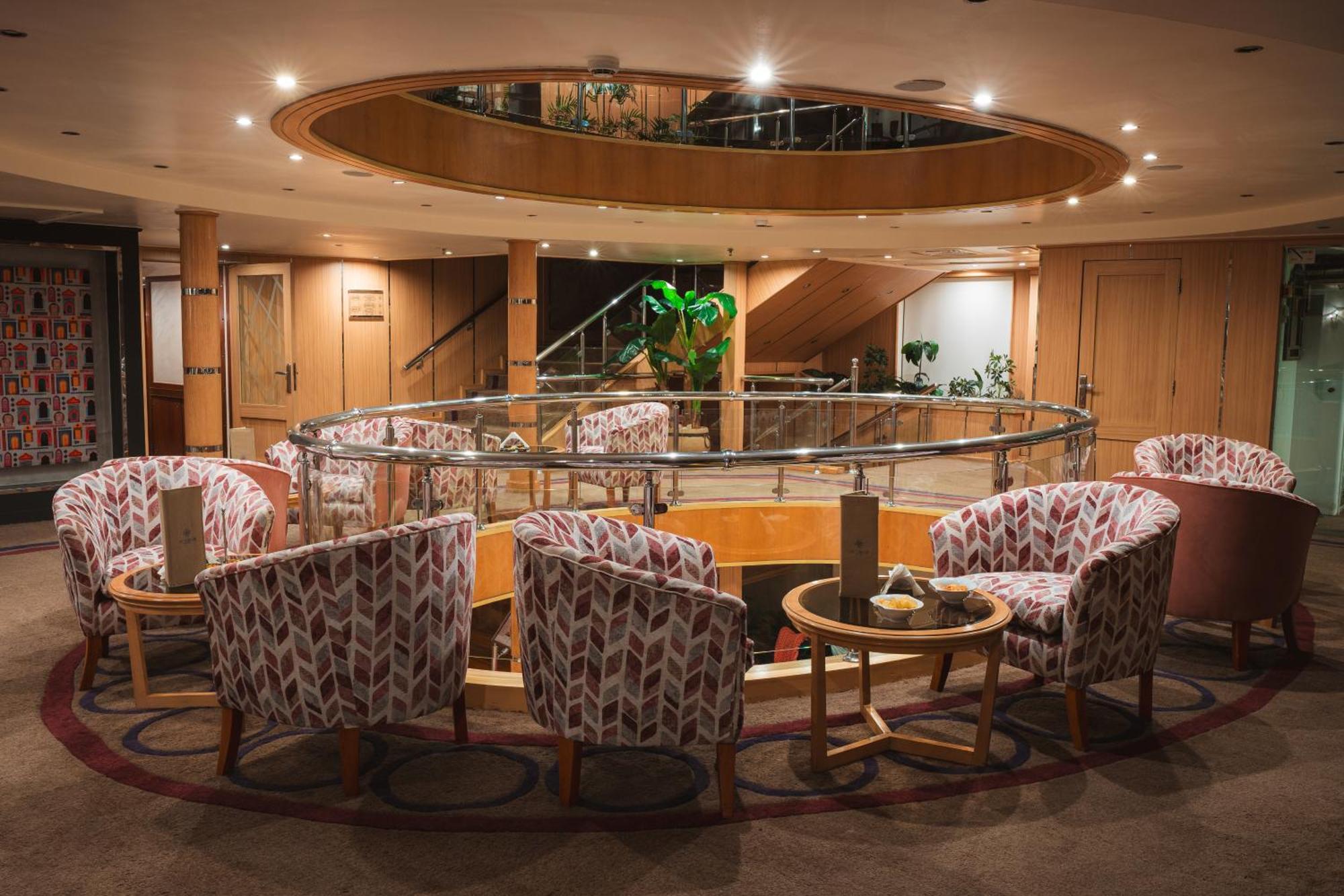 Acamar Nile Cruise - Every Monday From Luxor For 04 & 07 Nights - Every Friday From Aswan For 03 & 07 Nights Extérieur photo